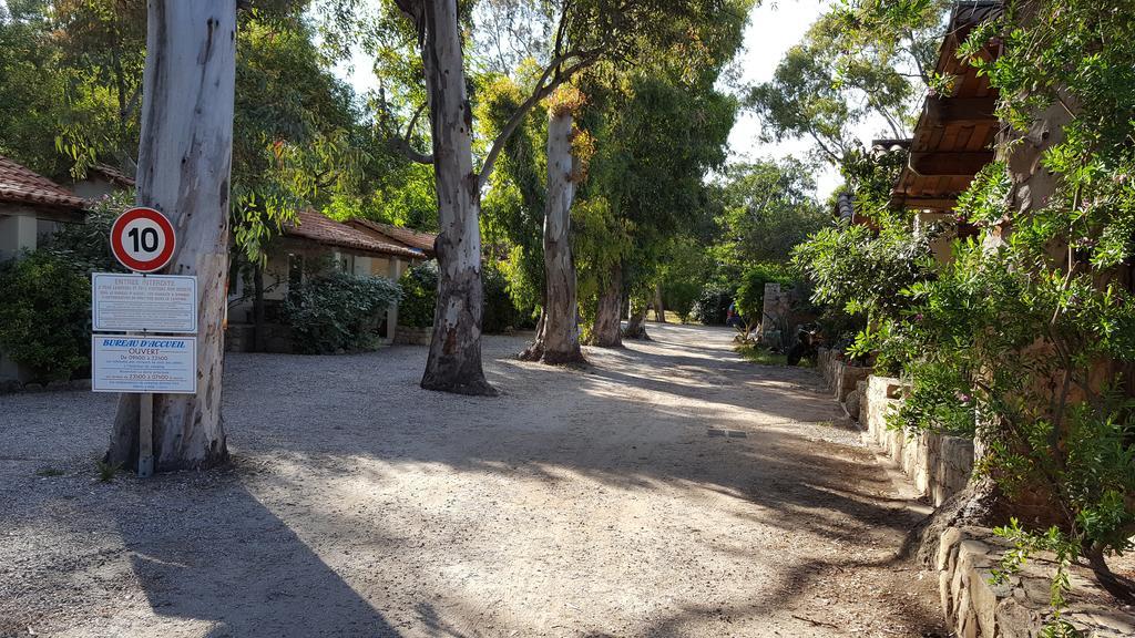 Camping La Cle Des Champs Calvi  Buitenkant foto